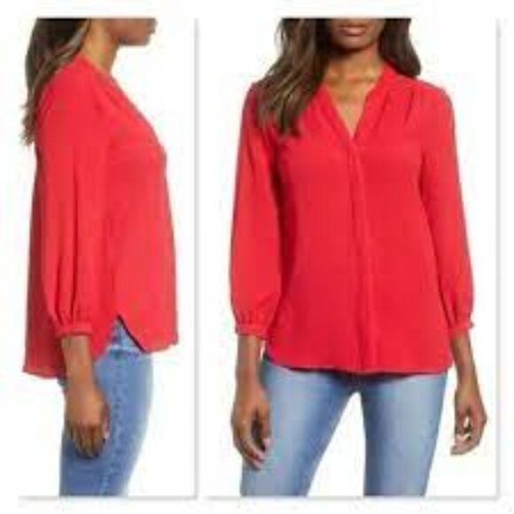 NEW! Gibson | Back Pleat Blouse - size Medium in Red - Picture 1 of 13